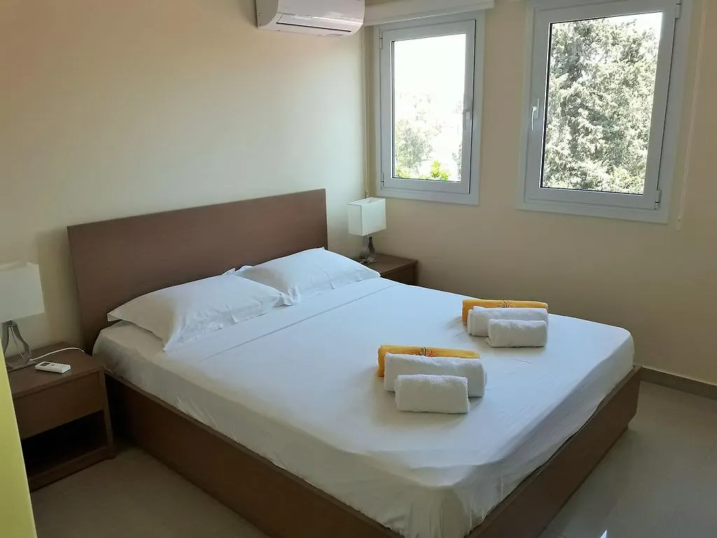 32 Hill Court Apartment Larnaca