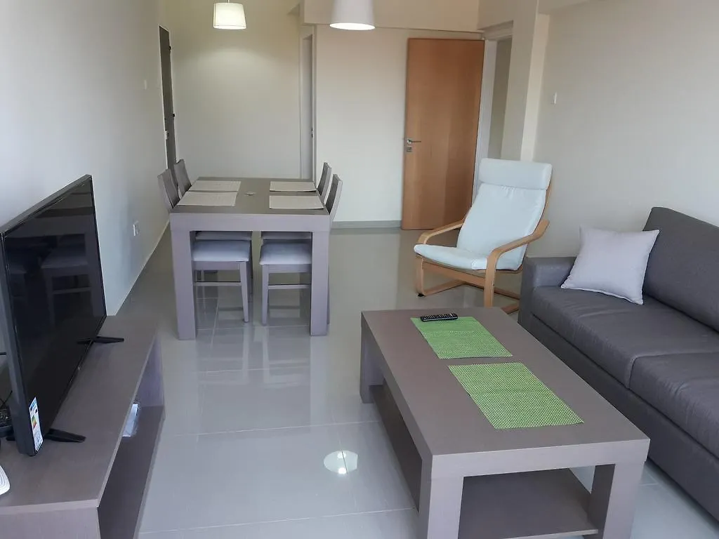 32 Hill Court Apartment Larnaca